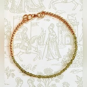 Genuine Green Peridot Chips & Gold Beads In Choker Necklace